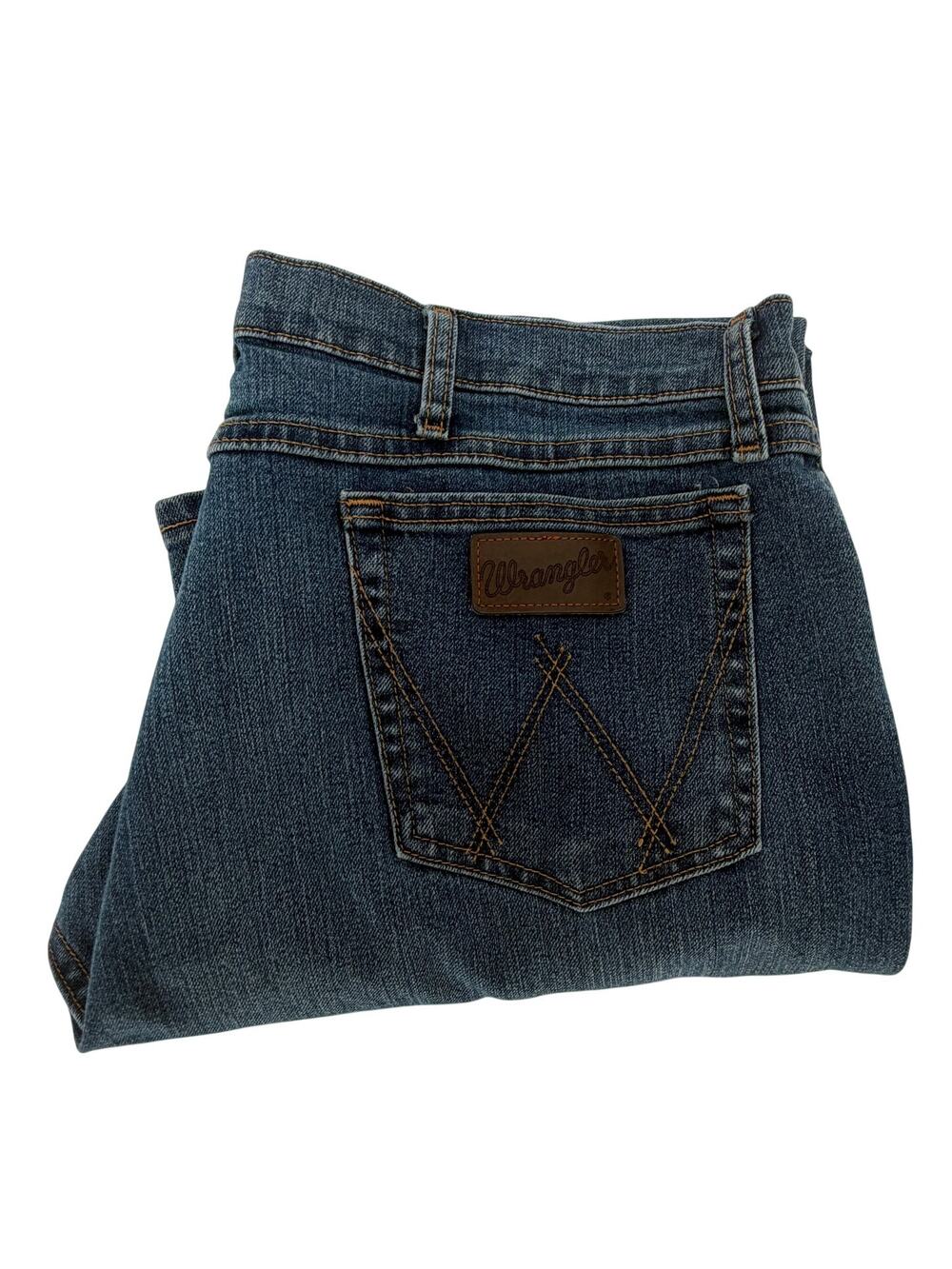 Wrangler® 20X Advanced Comfort 02 Competition Regular Jeans 38X32